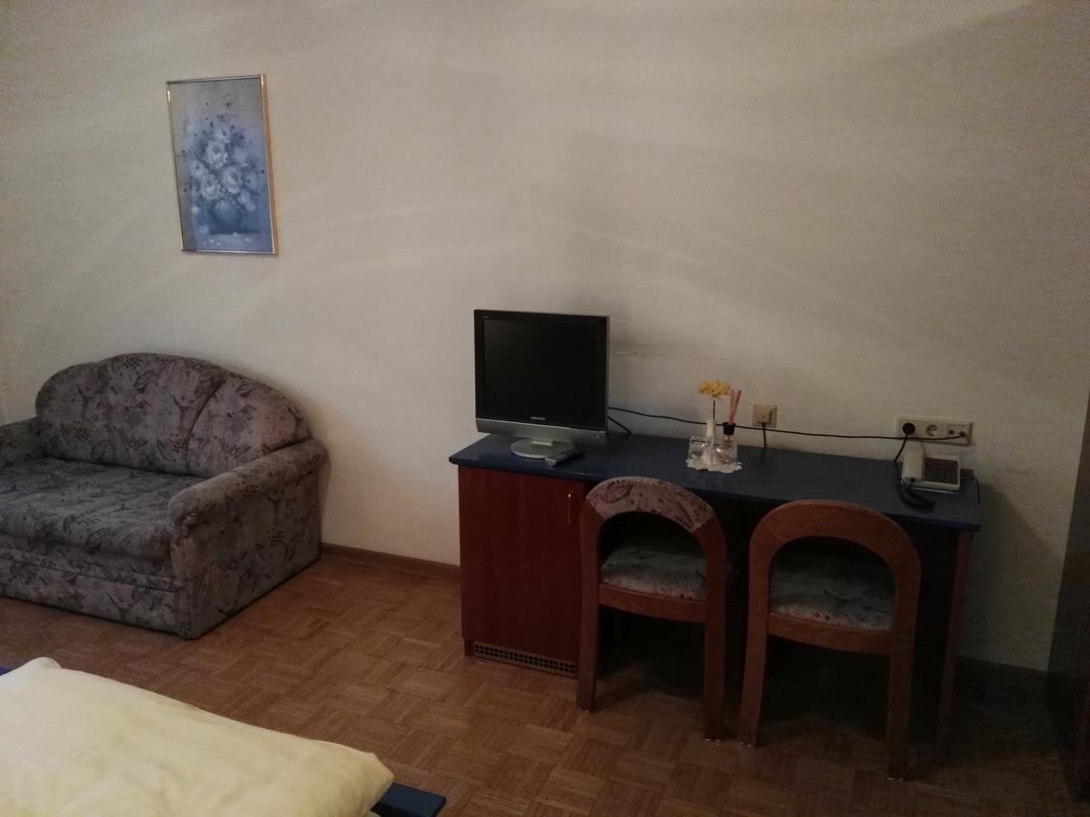 Hotel Seltenriegel Wies エクステリア 写真